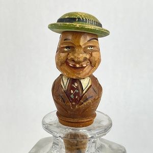 VTG ANRI Carved Wooden Mechanical Moving Bottle Stopper Smiling Man Green Hat